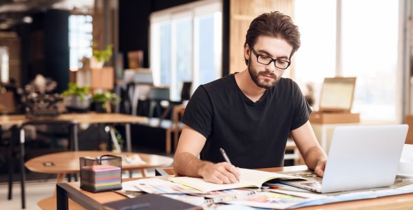 החוק לגבי סיום התקשרות עם פרילנסר