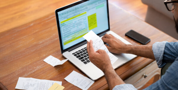 איך תוכלו לנהל חשבונות באינטרנט בצורה חכמה?