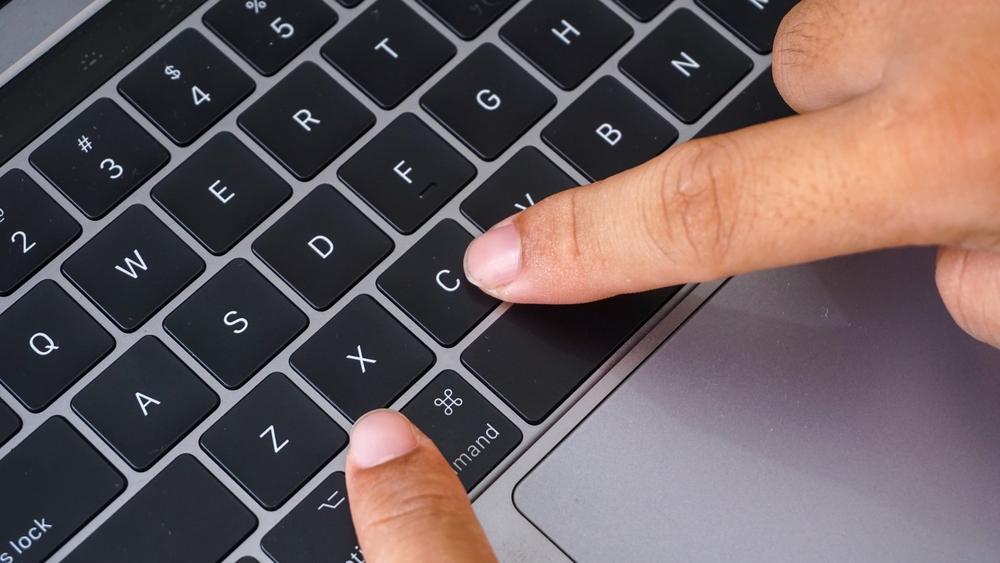 איך להפוך את סוף שנת המס מסיוט בירוקרטי ללחיצת כפתור אחת