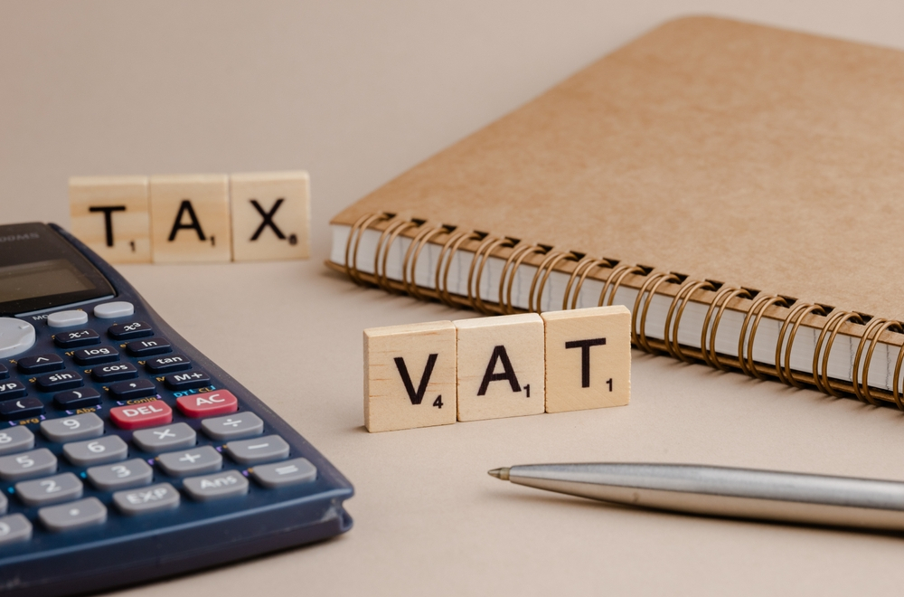 איך לא לשלם מעמ מהכיס לפני שהלקוח שילם לכם